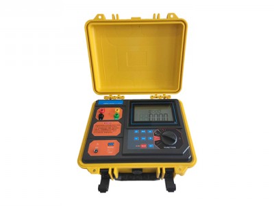 Earth Resistance Tester & Soil Resistivity Tester